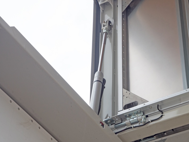 三菱ふそう スーパーグレート ウイング車 大型 QKG-FS54VZ 年式 H25[写真14]