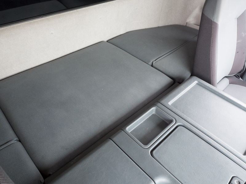 三菱ふそう スーパーグレート ウイング車 大型 QKG-FS54VZ 年式 H25[写真26]