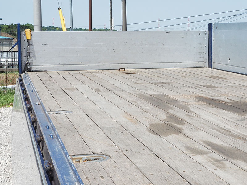 いすゞ ギガ 平ボディ 大型 QKG-CYJ77A 年式 H25[写真13]