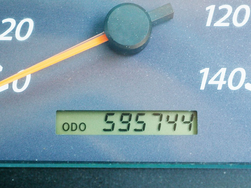 いすゞ ギガ 平ボディ 大型 QKG-CYJ77A 年式 H25[写真31]