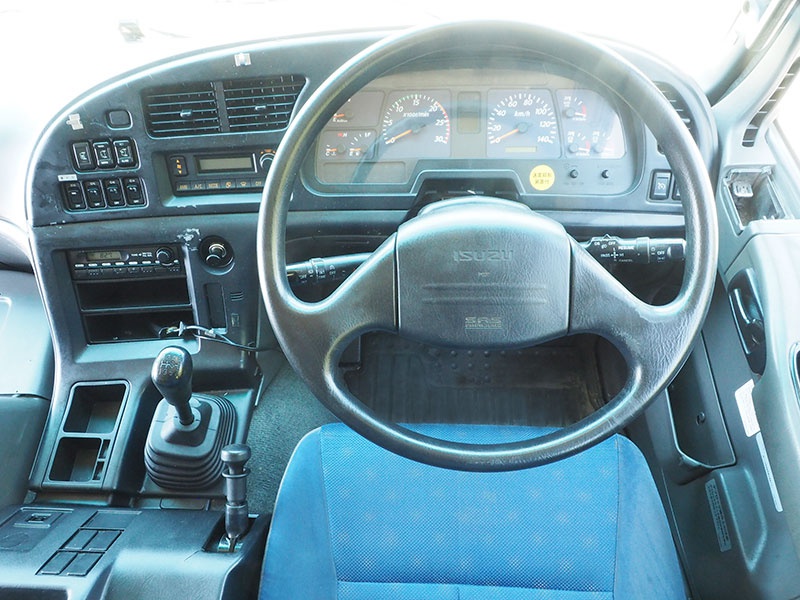 いすゞ ギガ 平ボディ 大型 QKG-CYJ77A 年式 H25[写真27]