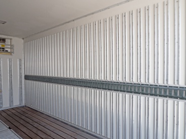 いすゞ エルフ 冷凍バン 小型 BKG-NPR85AN 年式 H22 [写真17]