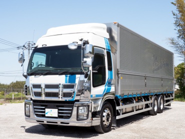 いすゞ ギガ ウイング車 大型 LKG-CYL77AA　 年式 H22 [写真01]