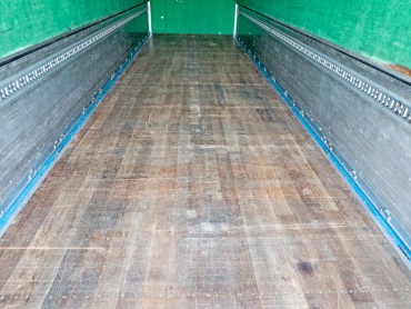 いすゞ ギガ ウイング車 大型 LKG-CYL77AA　 年式 H22 [写真19]