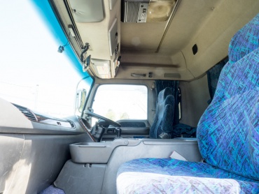 いすゞ ギガ ウイング車 大型 LKG-CYL77AA　 年式 H22 [写真27]