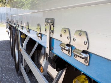 いすゞ ギガ ウイング車 大型 LKG-CYL77AA　 年式 H22 [写真16]