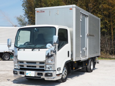 いすゞ エルフ バン車 小型 TKG-NMR85AN 年式 H25 [写真01]