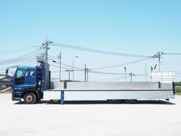 いすゞ ギガ 平ボディ 大型 QKG-CYJ77A 年式 H25 [写真16]