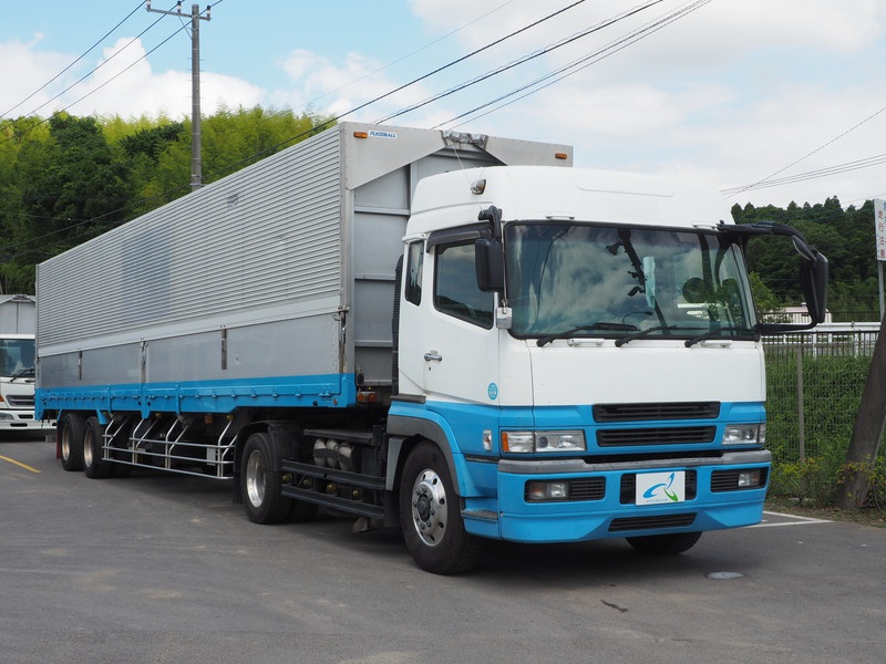 三菱ふそう スーパーグレート トラクタ 大型 KL-FP54JGR 年式 H17[写真04]