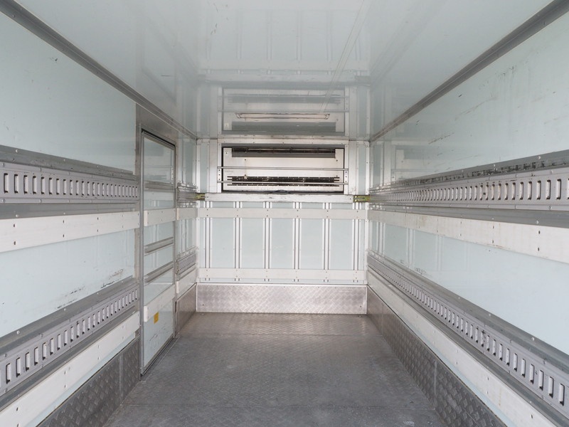 いすゞ エルフ 冷凍バン 小型 BKG-NMR85AN 年式 H21[写真21]