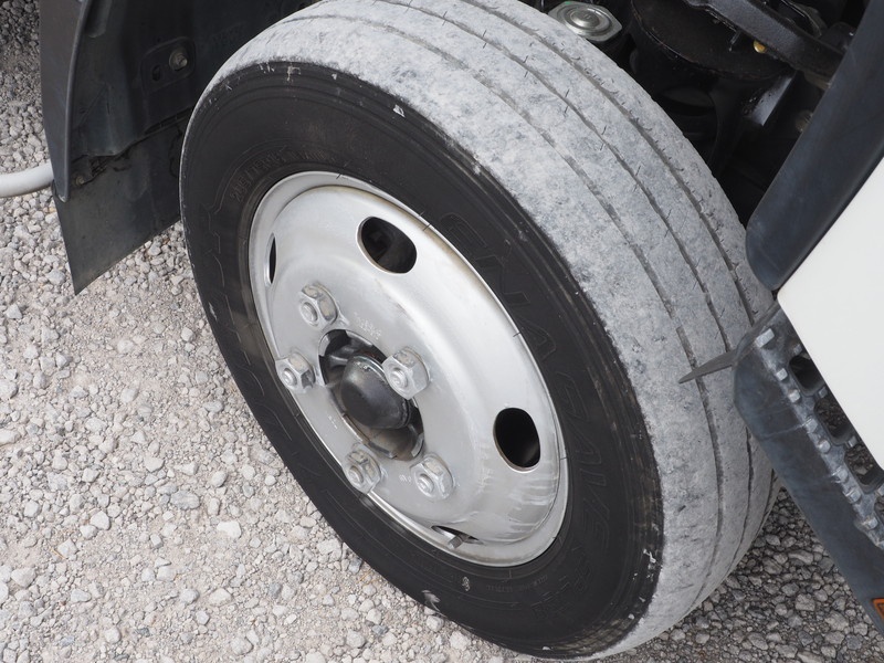 いすゞ エルフ 冷凍バン 小型 BKG-NMR85AN 年式 H21[写真40]