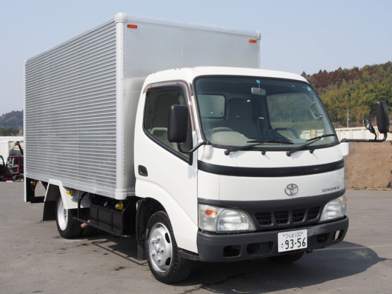 トヨタ トヨエース バン車 小型 PB-XZU338 年式 H17[写真01]