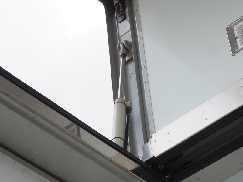 日野 グランドプロフィア 冷凍ウイング 大型 QKG-FW1EXBG 年式 H25[写真11]