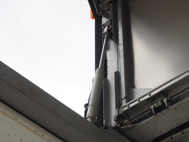 三菱ふそう ファイター ウイング車 中増t PDG-FQ62F 年式 H20[写真13]