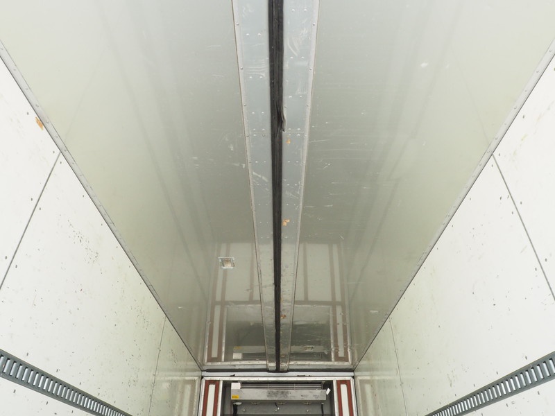 日野 レンジャー 冷凍バン 中増t ADG-FE7JMWA 年式 H17[写真20]