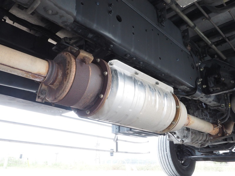 日野 レンジャー 冷凍バン 中増t ADG-FE7JMWA 年式 H17[写真37]