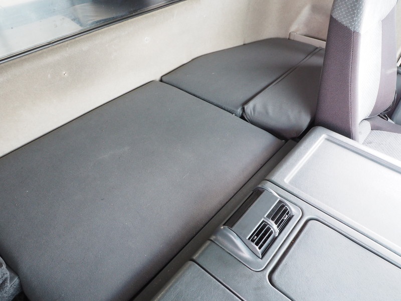 三菱ふそう スーパーグレート 平ボディ 大型 LKG-FU54VZ  年式 H23[写真31]