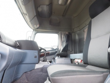 日野 プロフィア トラクタ 大型 ADG-SH1EDXG 年式 H18 [写真18]