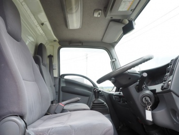 いすゞ エルフ 冷凍バン 小型 BKG-NMR85AN 年式 H21 [写真29]