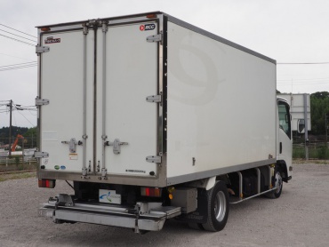 いすゞ エルフ 冷凍バン 小型 BKG-NMR85AN 年式 H21 [写真07]