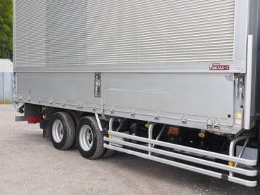 三菱ふそう ファイター ウイング車 中増t PDG-FQ62F 年式 H20 [写真10]