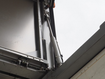 三菱ふそう ファイター ウイング車 中増t PDG-FQ62F 年式 H20 [写真21]