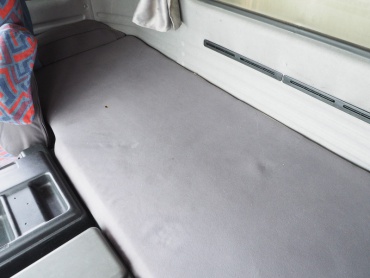 いすゞ ギガ 冷凍ウイング 大型 PJ-CYJ51W5 年式 H16 [写真42]