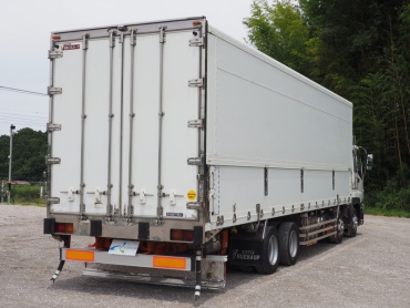 いすゞ ギガ 冷凍ウイング 大型 PJ-CYJ51W5 年式 H16 [写真05]