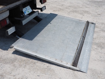 いすゞ エルフ バン車 小型 BKG-NPR85AN 年式 H19 [写真14]