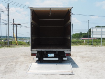 いすゞ エルフ バン車 小型 BKG-NPR85AN 年式 H19 [写真13]