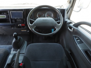 いすゞ エルフ バン車 小型 BKG-NPR85AN 年式 H19 [写真22]