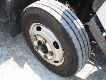 いすゞ エルフ バン車 小型 BKG-NPR85AN 年式 H19 [写真28]