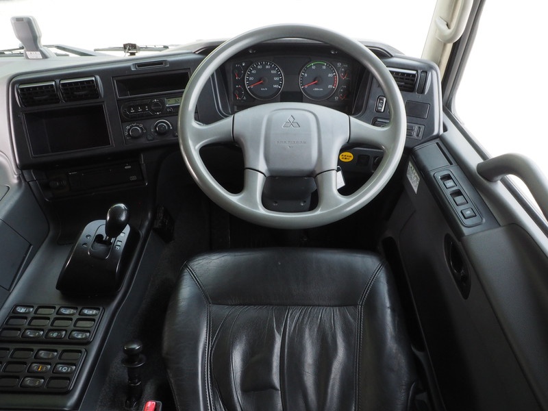 三菱ふそう スーパーグレート ウイング車 大型 BKG-FS54JZ 年式 H21[写真30]