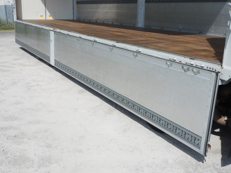 三菱ふそう スーパーグレート ウイング車 大型 BKG-FS54JZ 年式 H21[写真09]