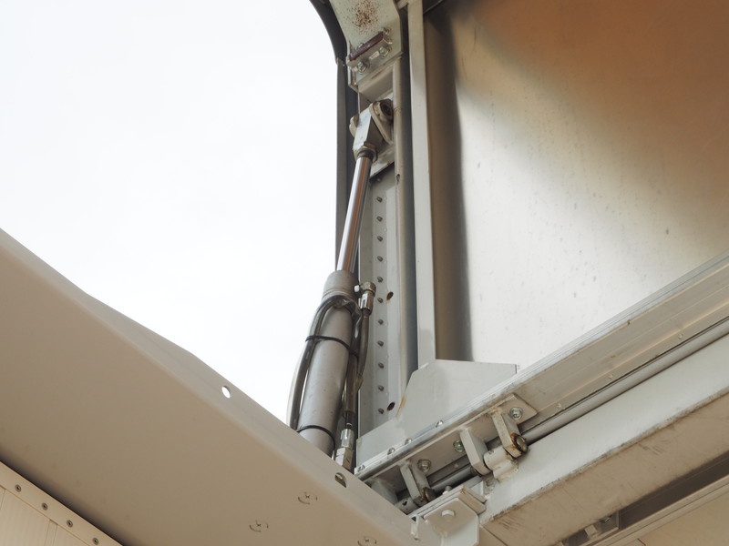 三菱ふそう スーパーグレート ウイング車 大型 BKG-FS54JZ 年式 H21[写真19]