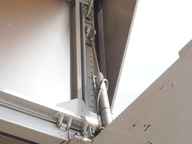 三菱ふそう スーパーグレート ウイング車 大型 BKG-FS54JZ 年式 H21[写真20]