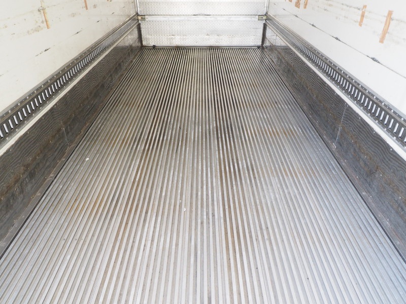 日野 レンジャー 冷凍バン 中型 ADG-FD7JKWA 年式 H17[写真22]