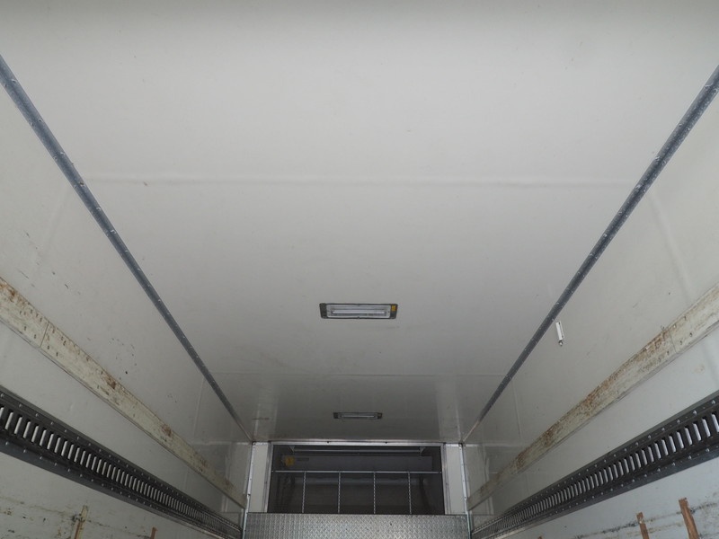 日野 レンジャー 冷凍バン 中型 ADG-FD7JKWA 年式 H17[写真21]