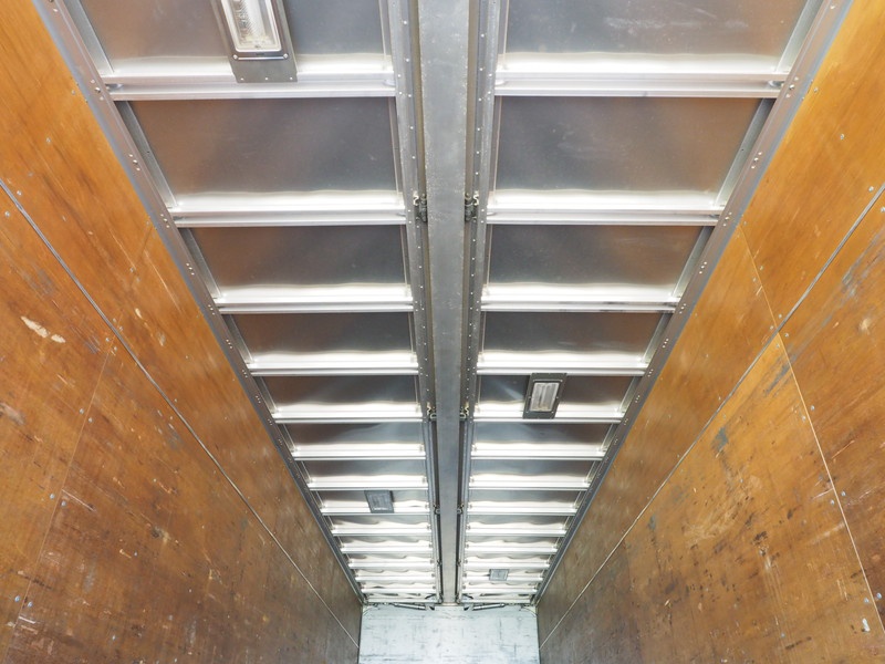 三菱ふそう スーパーグレート ウイング車 大型 PJ-FS54JY 年式 H18[写真24]