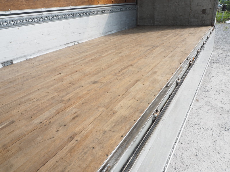 三菱ふそう ファイター ウイング車 中型 PA-FK61F改 年式 H21[写真24]