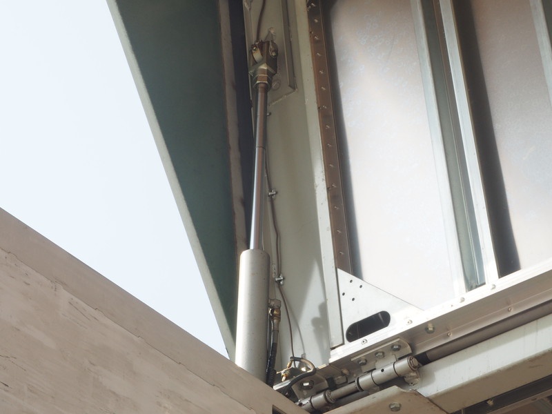 三菱ふそう ファイター ウイング車 中型 PA-FK61F改 年式 H21[写真20]