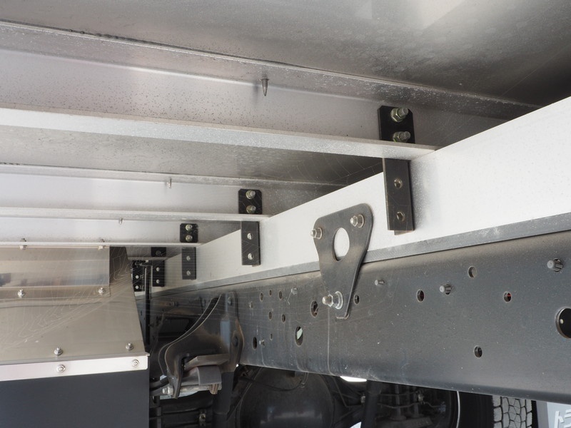 日野 レンジャープロ 冷凍バン 中型 TKG-FD7JLAA 年式 H27[写真37]