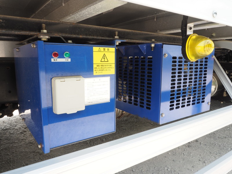 日野 レンジャープロ 冷凍バン 中型 TKG-FD7JLAA 年式 H27[写真26]