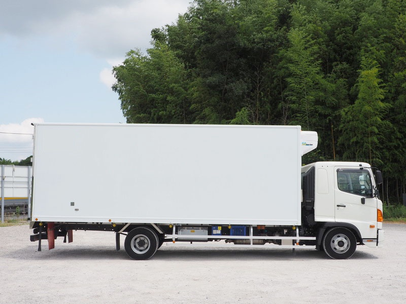 日野 レンジャープロ 冷凍バン 中型 TKG-FD7JLAA 年式 H27[写真08]