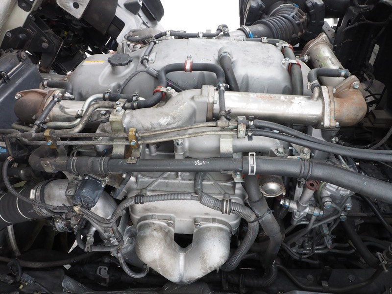 いすゞ ギガ 平ボディ 大型 QKG-CYJ77AA 年式 H24[写真51]