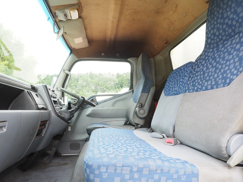 三菱ふそう キャンター ウイング車 小型 KK-FE82EG 年式 H15[写真38]