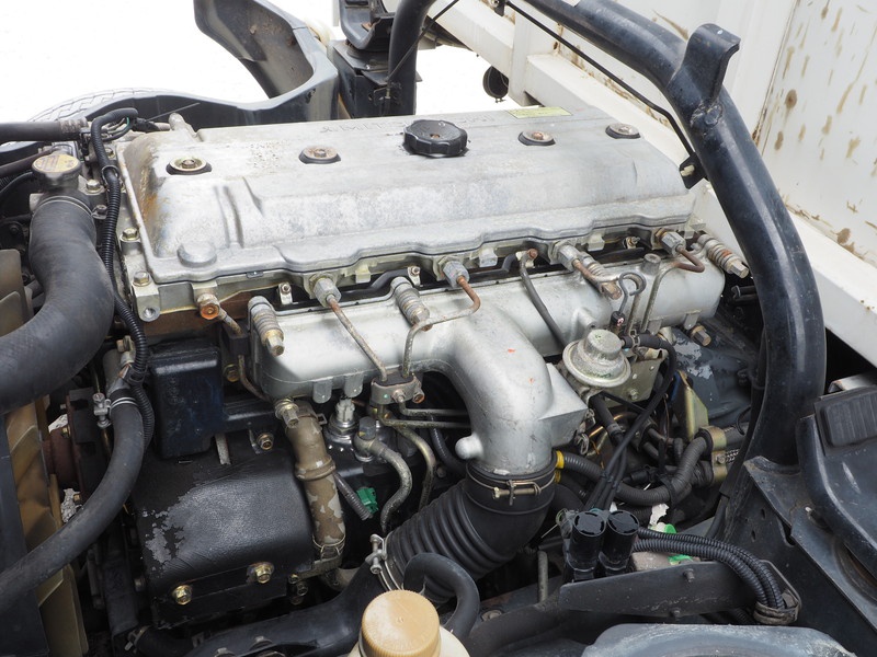 三菱ふそう キャンター ウイング車 小型 KK-FE82EG 年式 H15[写真48]