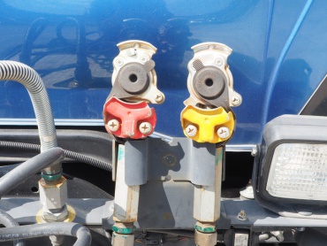 日野 グランドプロフィア トラクタ 大型 QPG-SH1EDDG  年式 H27 [写真18]