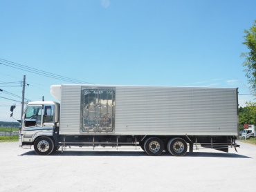 いすゞ ギガ 冷凍バン 大型 PDG-CYL77V8 年式 H22 [写真08]