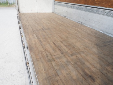 三菱ふそう ファイター ウイング車 中型 PA-FK61F改 年式 H21 [写真25]